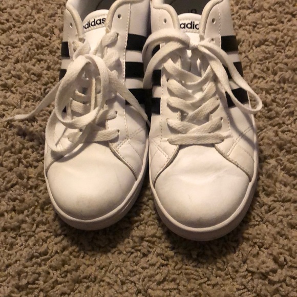 Adidas sneakers ♥️ - Picture 2 of 4